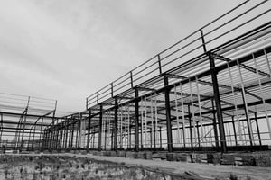 Low rise steel frame xbrace